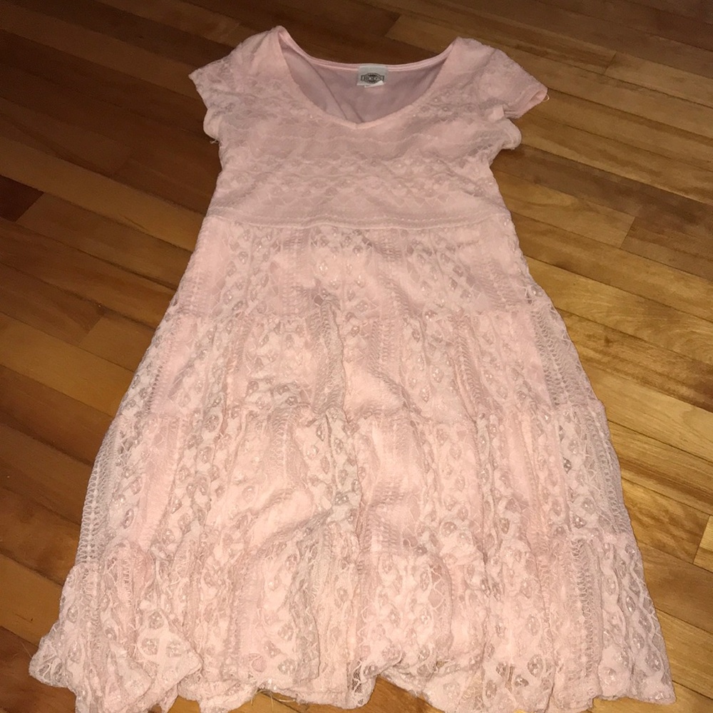 Rods Pink lace knee length dress